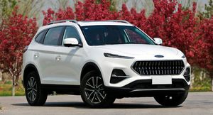 Новый кроссовер JAC для России с премиальным салоном