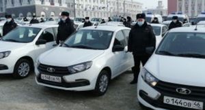 В Курске вручили 129 новых автомобилей сотрудникам УМВД