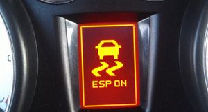 Чем ESP может навредить автомобилисту в сильный снегопад