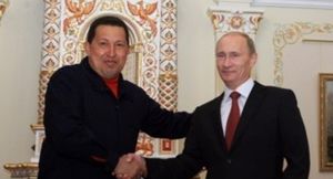 Уго Чавес прокатился по Москве на красной Lada Priora