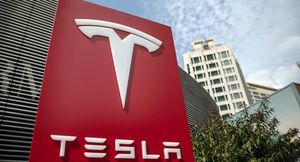 Bloomberg сообщил о частичной приостановке производства Tesla в США