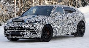 Lamborghini Urus Evo засняли во время теста на дорогах