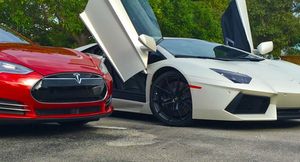 Необычный тест Tesla и Lamborghini Huracan