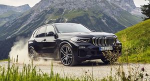 BMW отзывает в России два кроссовера BMW X5 из-за проблемы с шинами