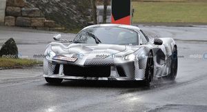 Новый гиперкар Ferrari спрятался под испытательным мулом LaFerrari