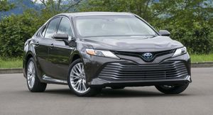 Скандал с госзакупкой Camry набирает новые обороты