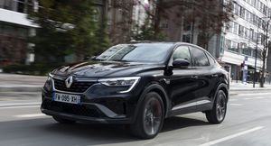 Renault начинает в Европе прием заказов на Arkana 2021 года