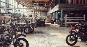 Так сегодня выглядит мотоциклетный завод «УРАЛ» изнутри