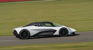 Aston Martin откажется от разработки мотора для суперкара Valhalla