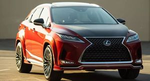 Lexus оснастил кроссовер RX двигателем V8