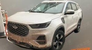 Chery приступила к дорожным испытаниям подзаряжаемого гибрида Tiggo 8 Plus