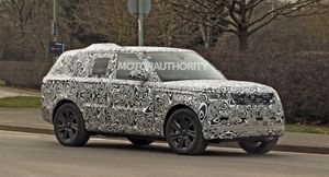 В Сети появились снимки Range Rover 5 поколения