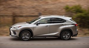 Назвали Топ-5 моделей Lexus, которые меньше всего теряют в цене