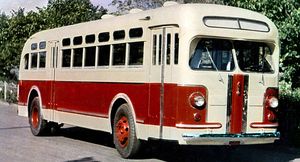 Советский гибридный автобус: заглянули в его родословную