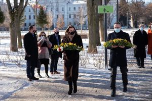 В годовщину Хатыни марионетка Тихановская почтила память польского мятежника против России