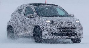 Преемник Toyota Aygo вышел на зимние испытания