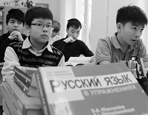 Россия усилит свое влияние в Киргизии через школьников
