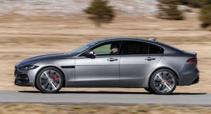 Седан Jaguar XE ушел с российского рынка