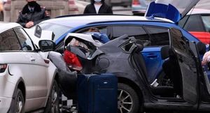 Жириновский предложил забирать машины у злостных нарушителей