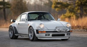 За редкий 40-летний Porsche 911 от ателье RUF планируют выручить на аукционе всего 8 млн рублей