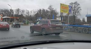 Новое поколение Jeep Grand Cherokee заметили в Московской области