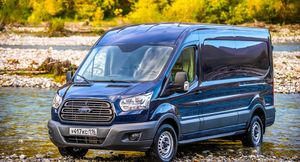 Ford Transit оснастили виртуальным зеркалом заднего вида