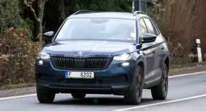 Обновленная Skoda Kodiaq 2021 года показала больше деталей в новом тизерном видео