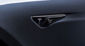 Tesla отключила камеры в своих автомобилях