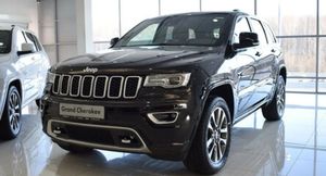 Три модели Jeep во 2-й раз подорожали в автосалонах РФ