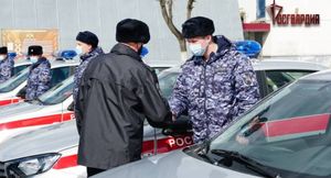 Брянские росгвардейцы получили 12 новых патрульных авто