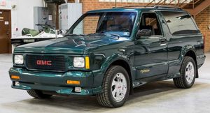 Турбированный внедорожник GMC Typhoon родом из 90-х