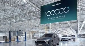 Марка NIO выпустила 100-тысячный электрокар