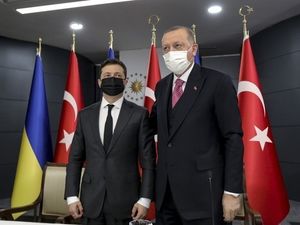 Эрдоган пообещал Зеленскому не признавать присоединение Крыма к России