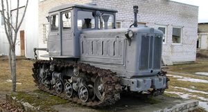 В чем схожесть и различие Харьковских тракторов Т-74 и Т-150?