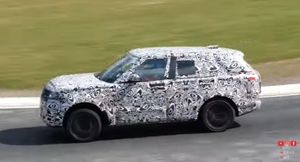 Новый Range Rover заметили во время тестов на Нюрбургринге