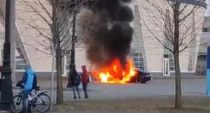 В Петербурге из-за дрифта сгорел спорткар BMW
