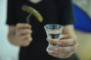 Новосибирские ученые заявили, что создали беспохмельную водку: эксперты оценили это открытие