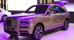 Rolls-Royce Cullinan 2021 года демонстрируют свои уникальные цвета в Шанхае