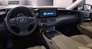 В России начались продажи модернизированного Lexus LS