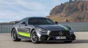 Mercedes-Benz отозвал 249 моделей AMG GT в России