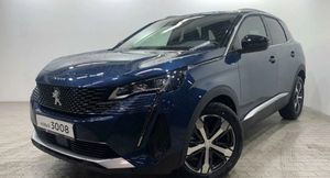 В России в апреле подорожали кроссоверы Peugeot 3008 и 5008