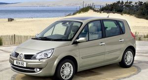 Renault Scenic: Практичность может быть по-французски стильной