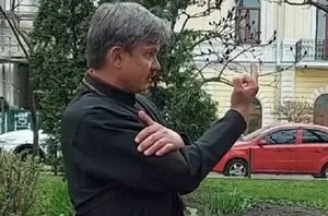 В Киеве священник устроил пьяный дебош, есть пострадавшие
