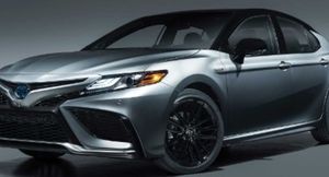 Тест-драйв Toyota Camry 2021: первые впечатления от вариатора