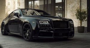 Роскошный Rolls-Royce Wraith превратили в автомобиль для Бэтмена