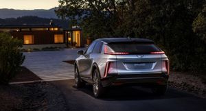 Cadillac Lyriq вырос на 9 месяцев благодаря виртуальной разработке