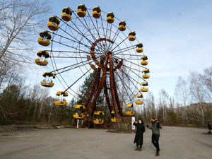 Чернобыль «живее всех живых»: закрытая зона переполнена людьми