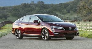 Водородно-электрическая Honda FCX Clarity