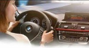 В России авто BMW научились предупреждать водителей о дорожных камерах