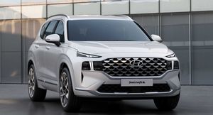 Hyundai Santa Fe и Elantra 2021 года получили премию от Top Safety Pick Awards
